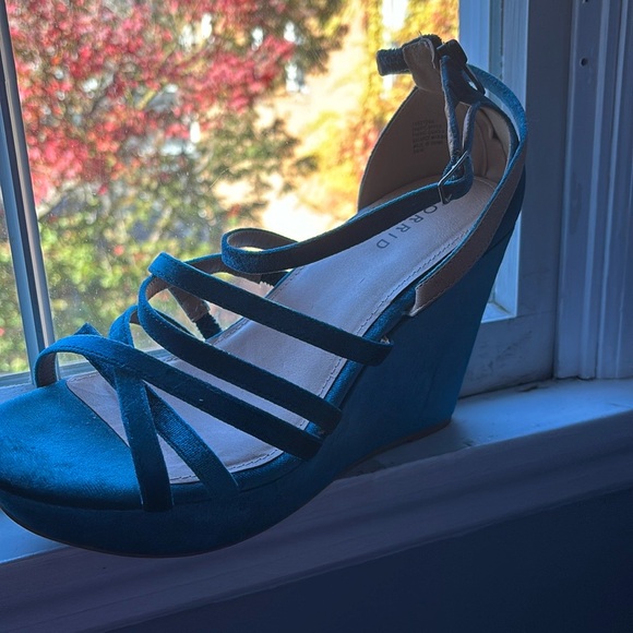 Torrid Turquoise Blue Velvet Strappy  Wedge Sandals - Picture 3 of 11